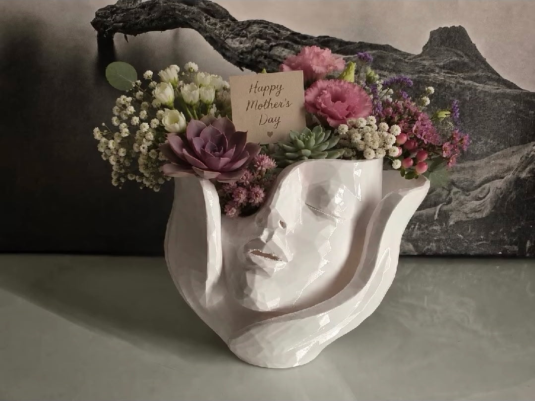 ✨ Modern Abstract Face  Vase ✨