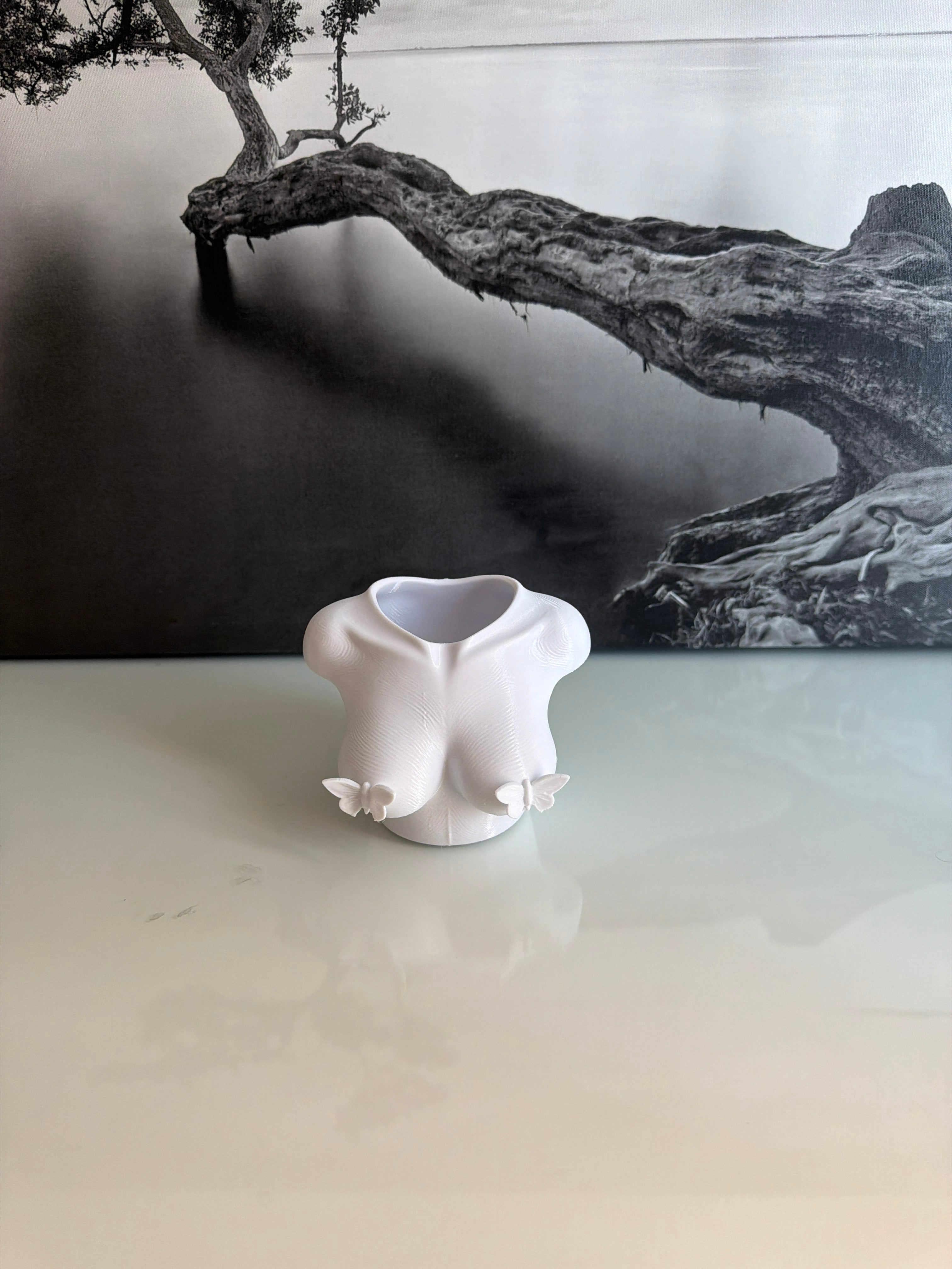 Soluna Butterfly Torso Vase - Made to Order