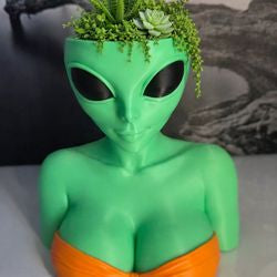Green Alien Planter Unique Home Decor 👽